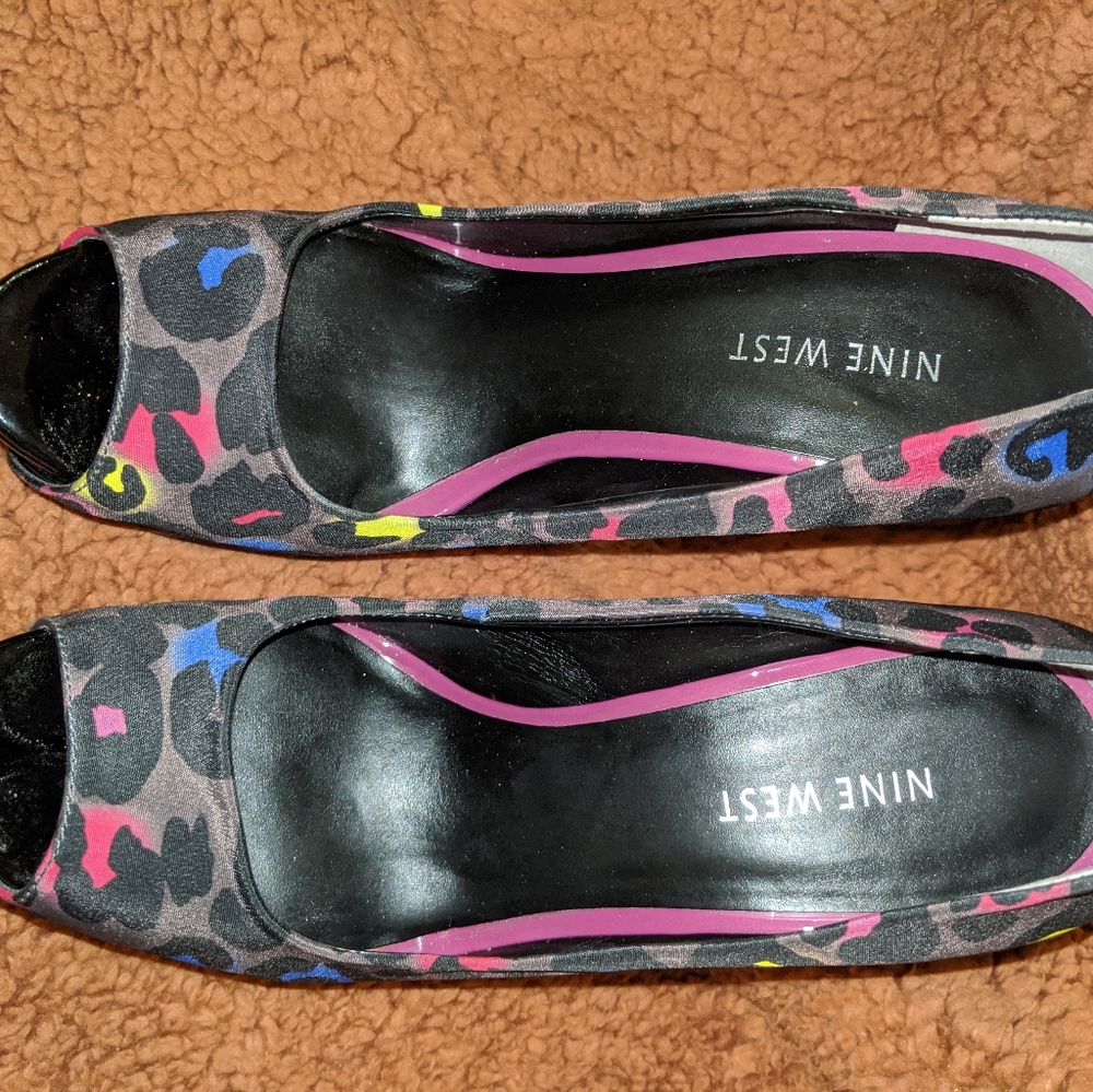 Open toe pump - Picture 3 of 3